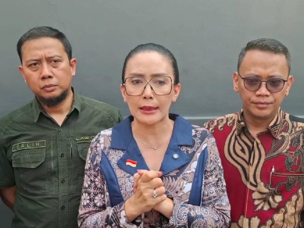 Rieke Diah Pitaloka Curiga Ada Paket Kilat di Kasus Nikita Mirzani, Ini Alasannya!