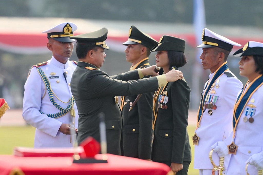 Panglima TNI Lantik 1.737 Perwira Baru di Akmil: Rakyat Berharap Jaga NKRI di Garis Terdepan