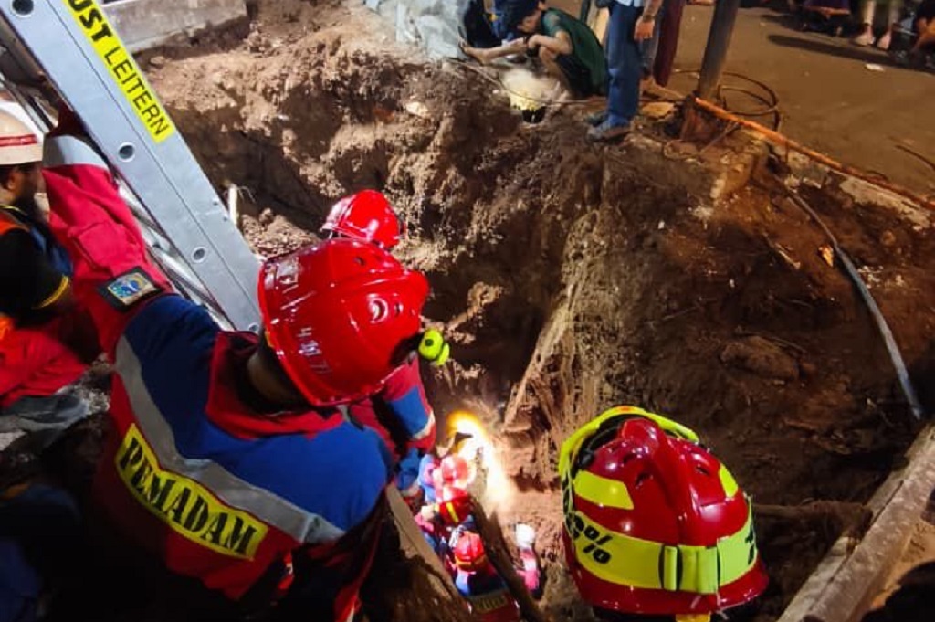 Kronologi Balita Jatuh ke Lubang Proyek Sedalam 4 Meter di Tebet, Nyawa Tak Tertolong