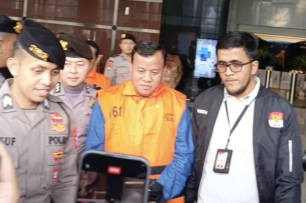 KPK: Bupati Kuansing Diduga Minta Mobil Land Cruiser Rp2 Miliar sebagai Syarat Jadi Sekda