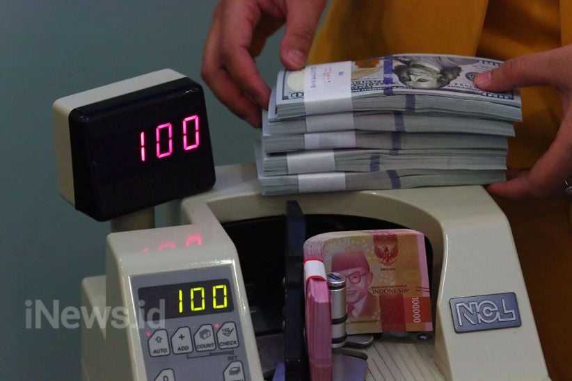 Nilai Tukar Rupiah Ditutup Menguat di Rp13.660 per Dolar AS