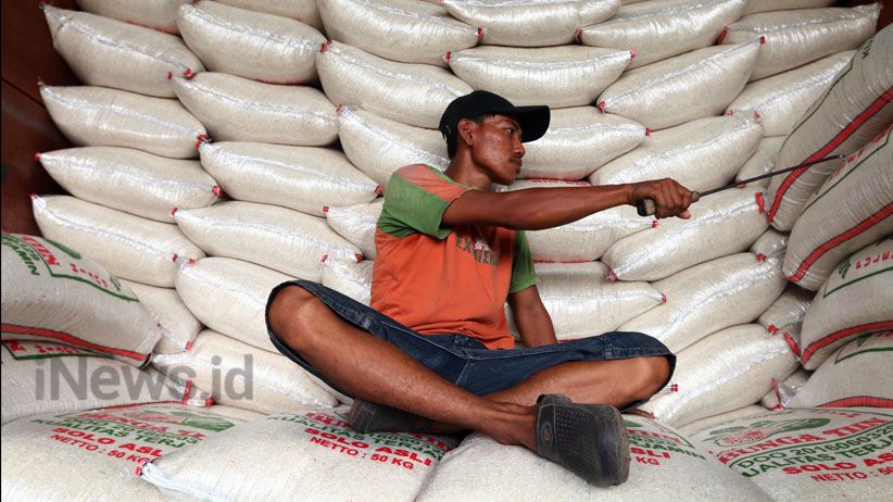 Ada PSBB, Masyarakat Tidak Dibatasi Beli Kebutuhan Pokok