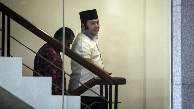 KPK Geledah Rumah Pribadi Zainudin Hasan di Lampung Selatan