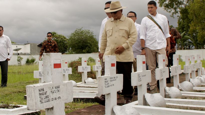 Datangi Atambua, Prabowo Ziarah ke Makam Joao Tavares