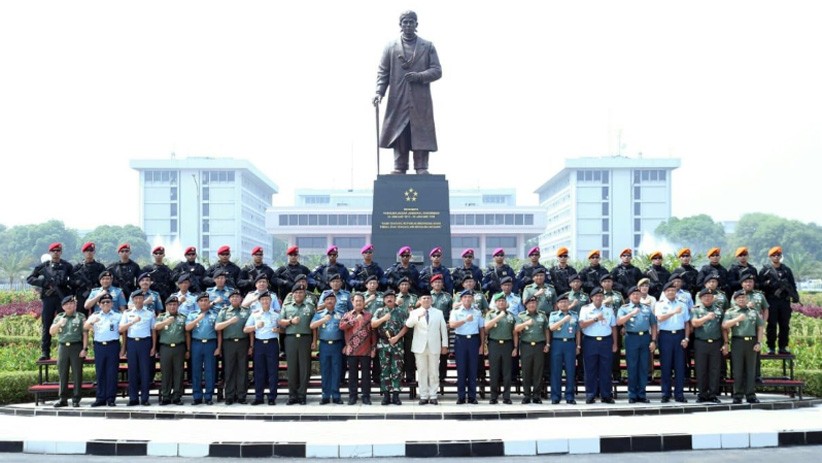 Bertemu Panglima TNI, Menhan Prabowo Janji Perkuat Alutsista