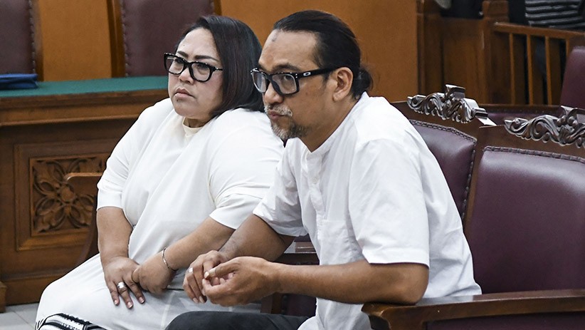Komedian Nunung dan Suami Hadapi Sidang Vonis di PN Jaksel