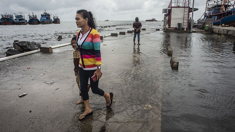Gerhana Bulan Besok Sabtu Berpotensi Timbulkan Banjir Rob, Warga Jakarta Diminta Waspada