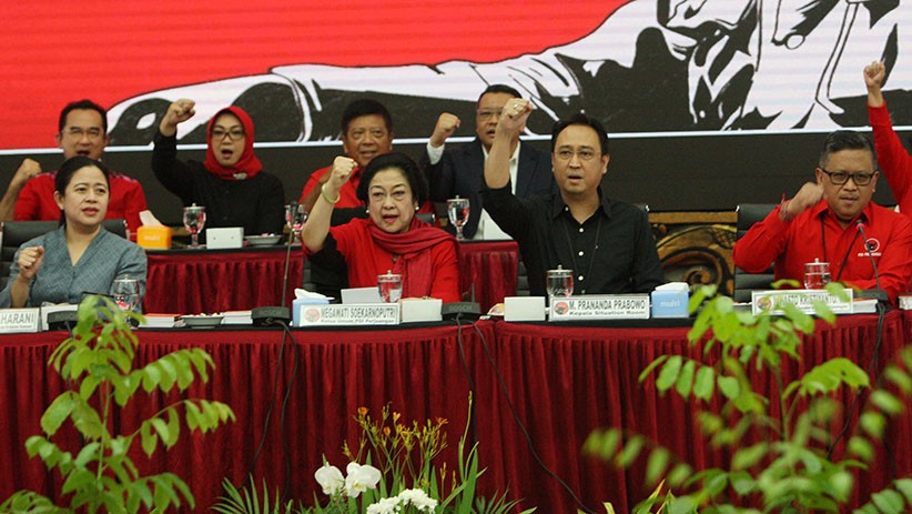 PDIP Resmi Usung Yena Iskandar-Eks Kapten Persib Bandung di Pilkada 2020