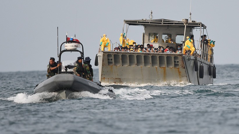 Panglima Kogasgabpad Pantau Pemindahan ABK World Dream