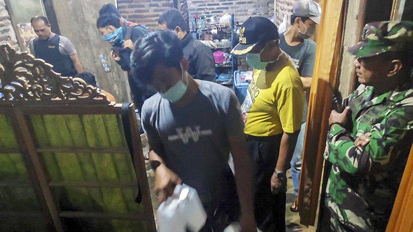 Penggerebekan Teroris di Batang Jateng, Densus 88 Tangkap 4 Orang