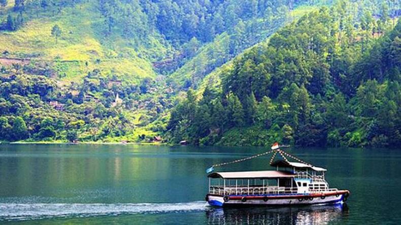 Intip 5 Pesona Danau Toba yang Belum Banyak Diketahui, Ada Lembah Bakkara -  Bagian 1