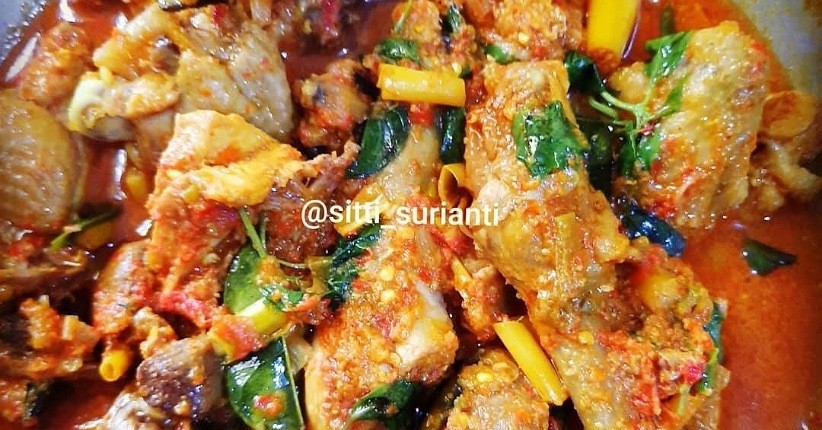 Mencicipi Ayam Kampung Woku Lezat Dimasak Bumbu Kuning Dan Pedas