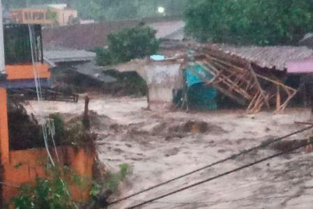 Update Banjir Bandang di Cicurug Sukabumi: 5 Desa Terendam, 12 Rumah Hanyut