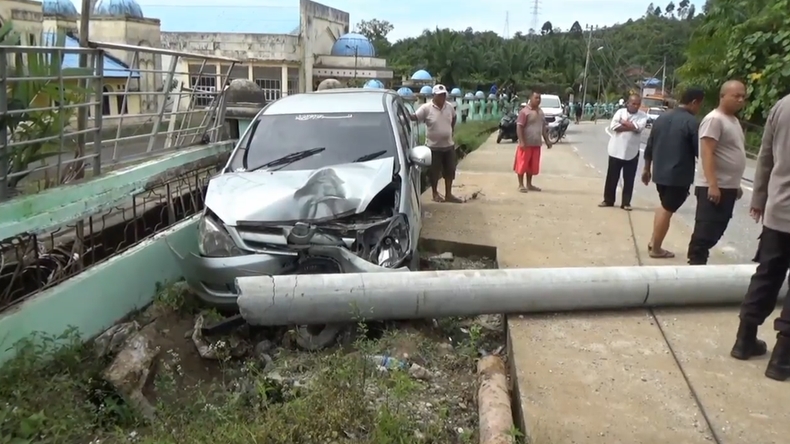 Sopir Diduga Ngantuk