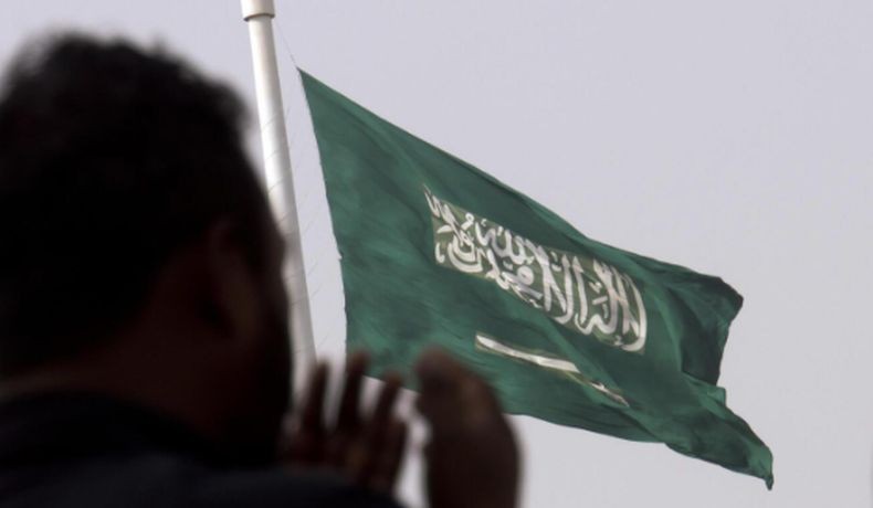 Bukan Hanya Uni Amirat, Arab Saudi Diam-Diam Juga Serang Iran Bukan Hanya Uni Amirat, Arab Saudi Diam-Diam Juga Serang Iran