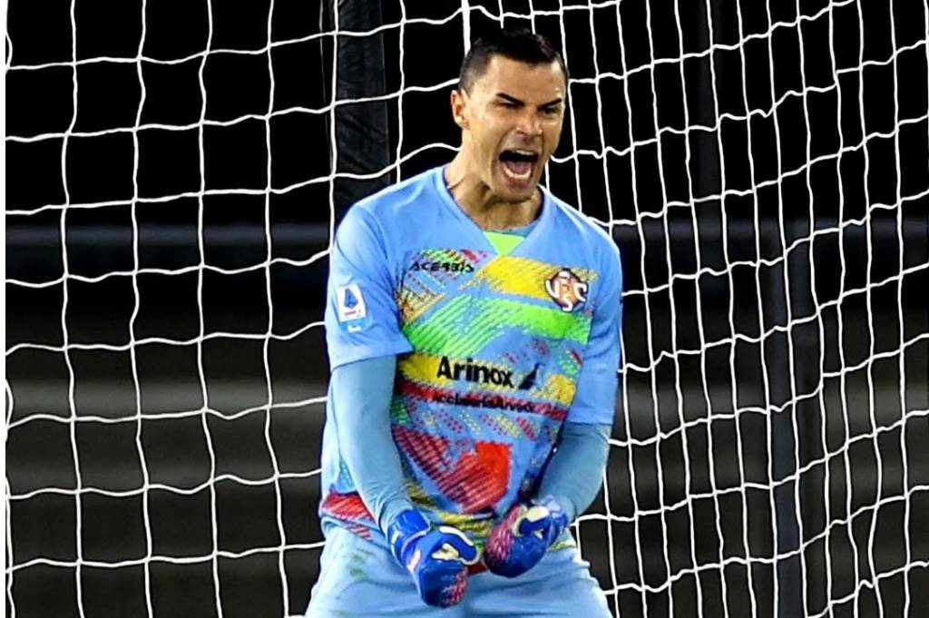 Emil Audero Masuk 11 Pemain Terbaik Serie A Usai Bawa Cremonese Tahan Imbang Hellas Verona
