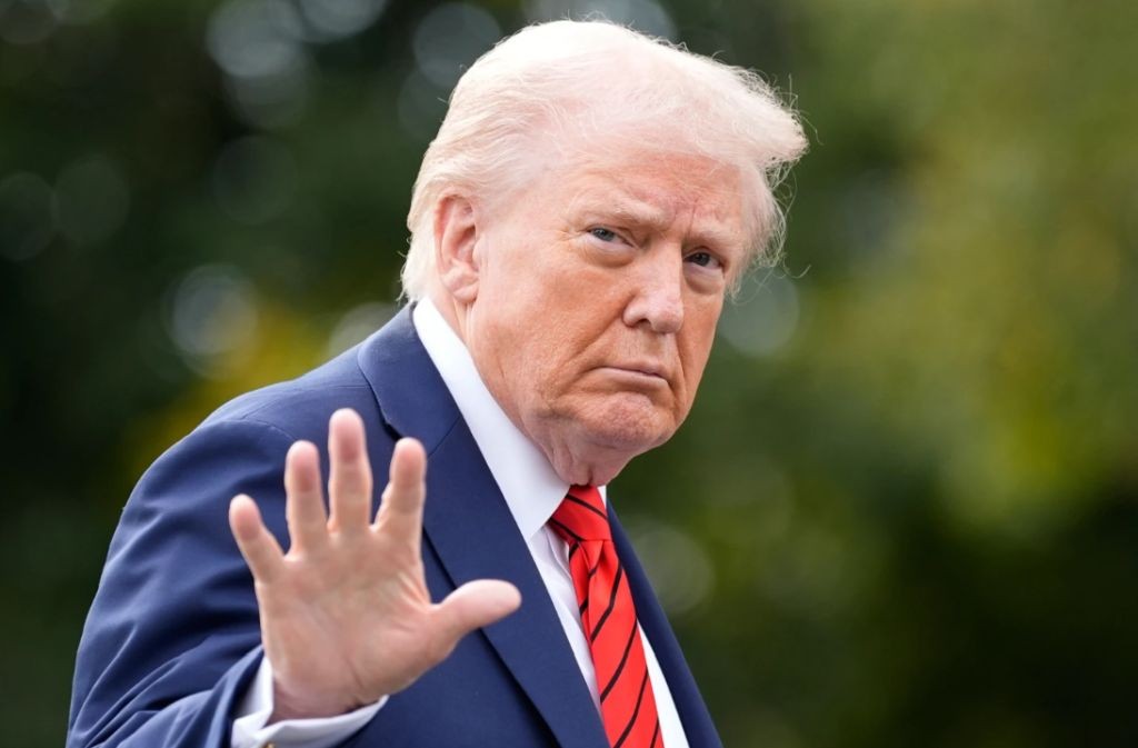 Dapat Laporan dari Timur Tengah, Trump Kaim Kesepakatan Gencatan Senjata Gaza Berjalan Baik Dapat Laporan dari Timur Tengah, Trump Kaim Kesepakatan Gencatan Senjata Gaza Berjalan Baik