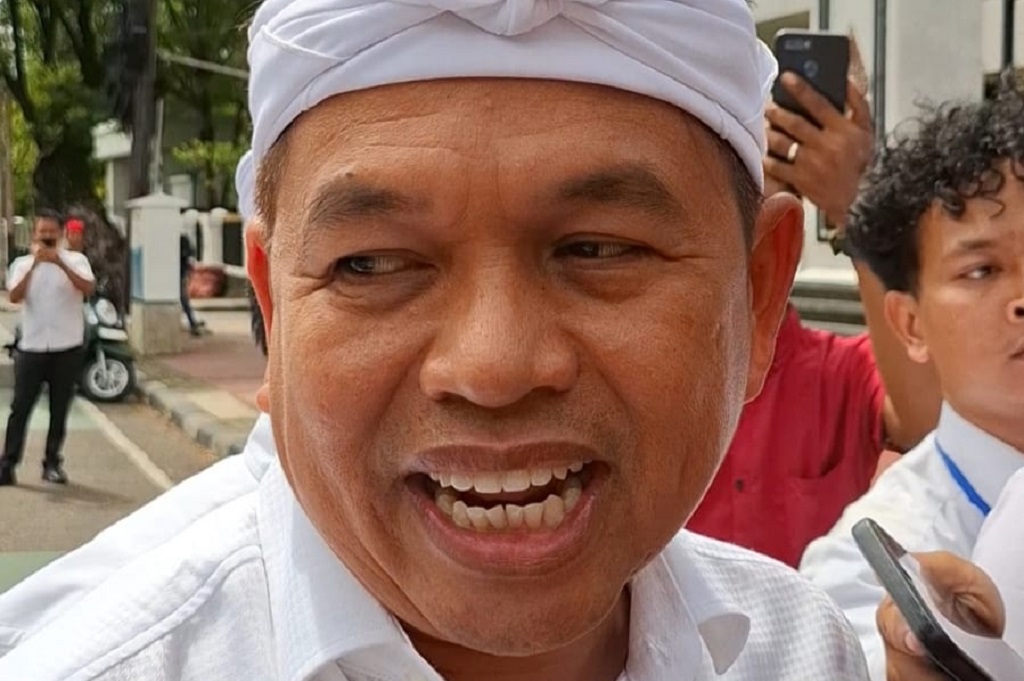 Bantah Purbaya, Dedi Mulyadi Klaim Dana Mengendap Pemprov Jabar Rp2,6 Triliun Bantah Purbaya, Dedi Mulyadi Klaim Dana Mengendap Pemprov Jabar Rp2,6 Triliun