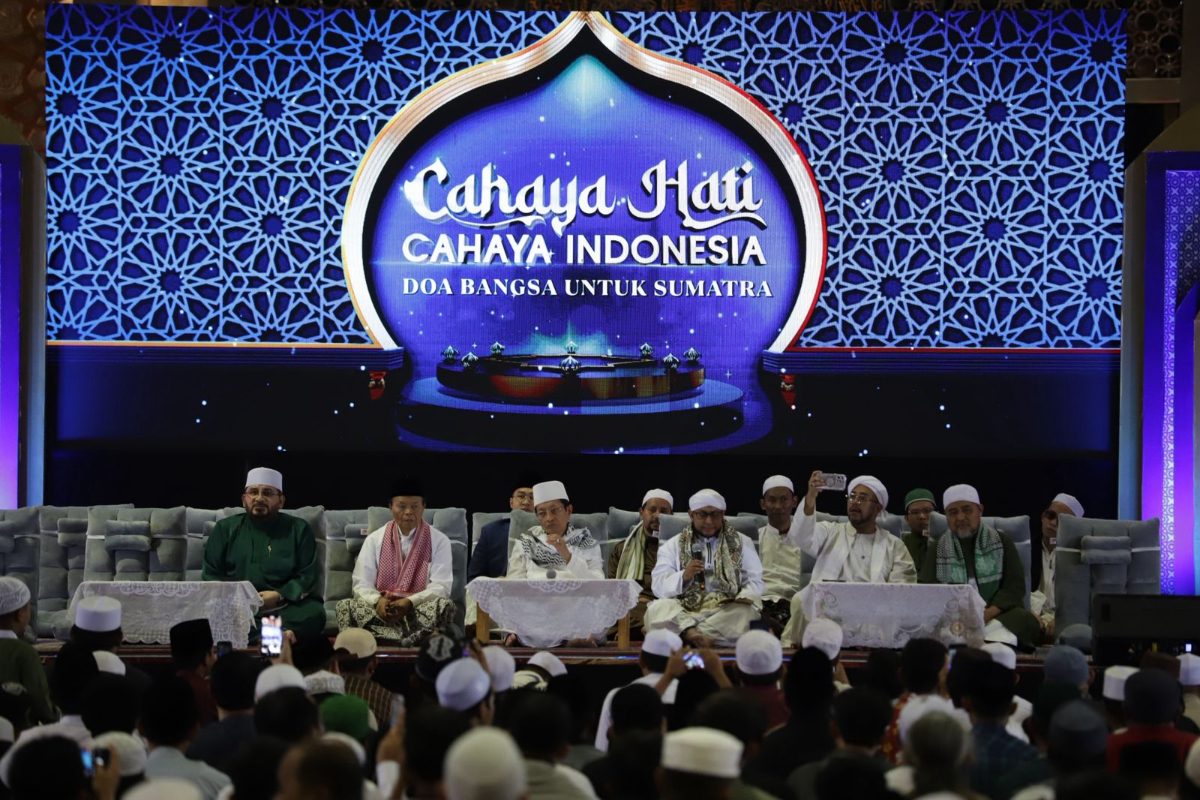 Cahaya Hati Cahaya Indonesia: AQUA Dukung Kenyamanan Jamaah di Masjid Istiqlal Cahaya Hati Cahaya Indonesia: AQUA Dukung Kenyamanan Jamaah di Masjid Istiqlal