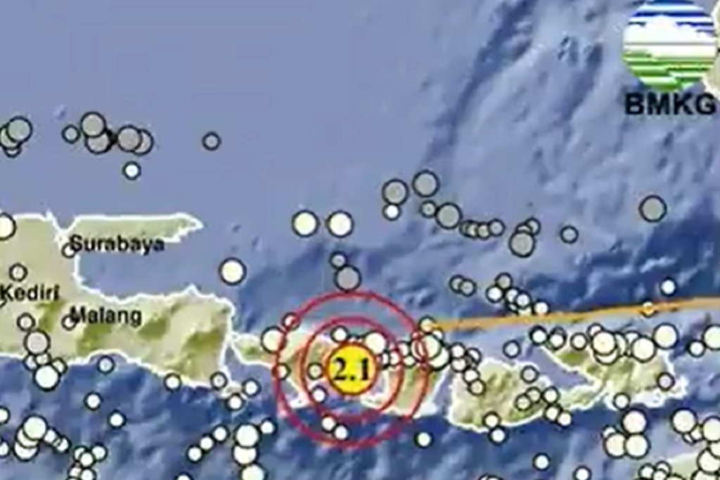 Gempa Hari Ini Guncang Karangasem Bali, Pusat di Darat Cek Magnitudonya! Gempa Hari Ini Guncang Karangasem Bali, Pusat di Darat Cek Magnitudonya!