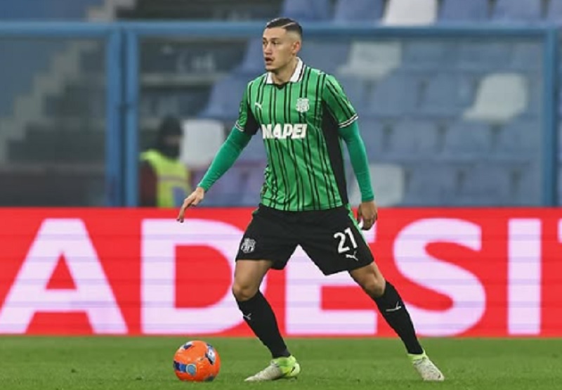 Jay Idzes Jadi Sorotan, Sassuolo Menang Comeback atas Cagliari