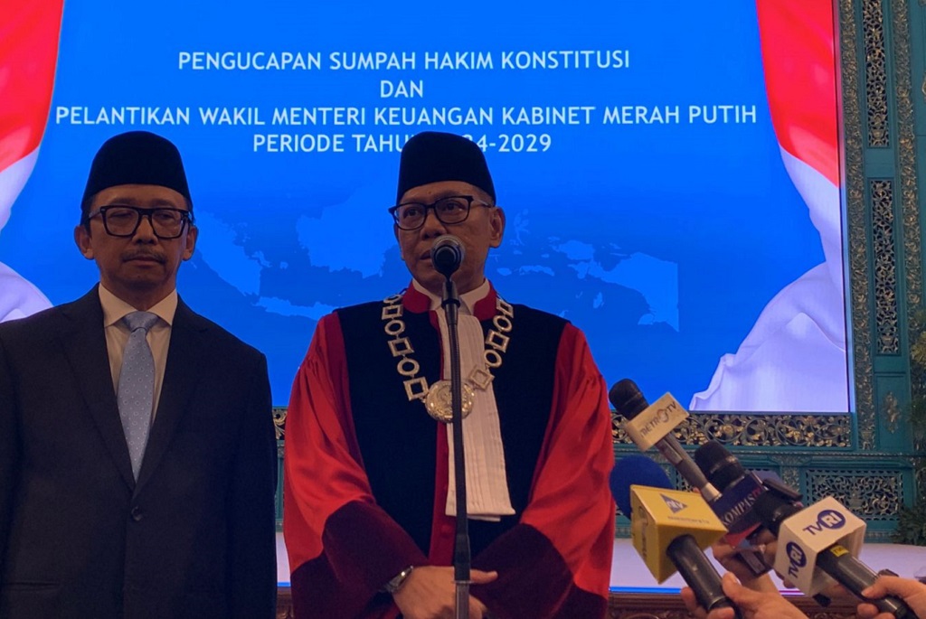 Adies Kadir Jadi Hakim MK, Janji Tak Tangani Perkara terkait Golkar Adies Kadir Jadi Hakim MK, Janji Tak Tangani Perkara terkait Golkar