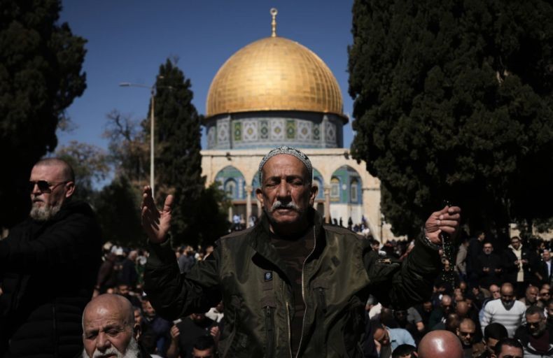Israel Bakal Larang Suara Azan, Imam Masjid Al Aqsa: Bahaya! Israel Bakal Larang Suara Azan, Imam Masjid Al Aqsa: Bahaya!