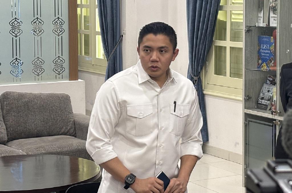 Seskab Teddy Beberkan 3 Alasan Harga Pertamax Naik, Singgung Kenaikan Minyak Dunia