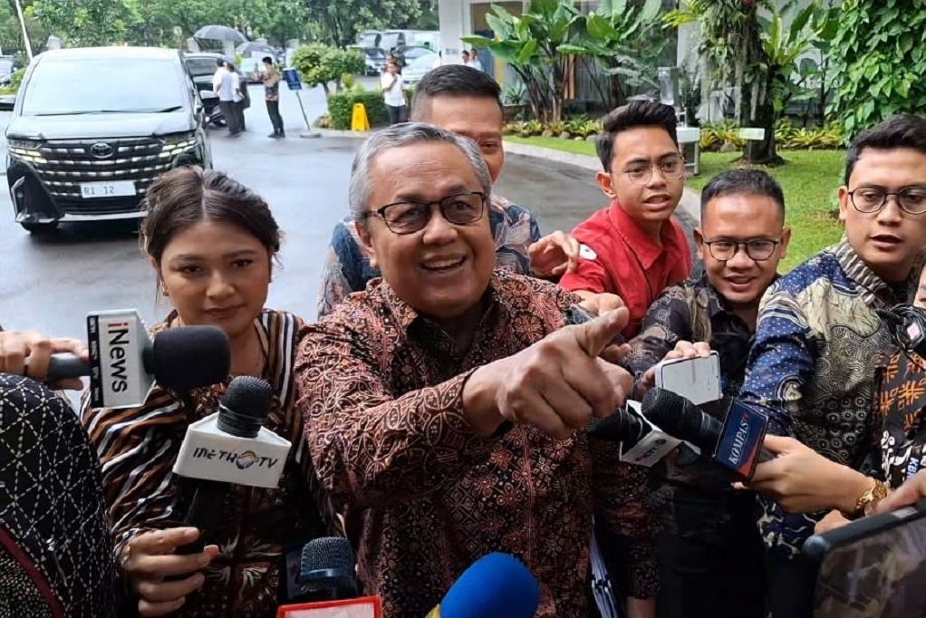 Gubernur BI usai Bertemu Prabowo di Istana: Yakin Rupiah Stabil Gubernur BI usai Bertemu Prabowo di Istana: Yakin Rupiah Stabil
