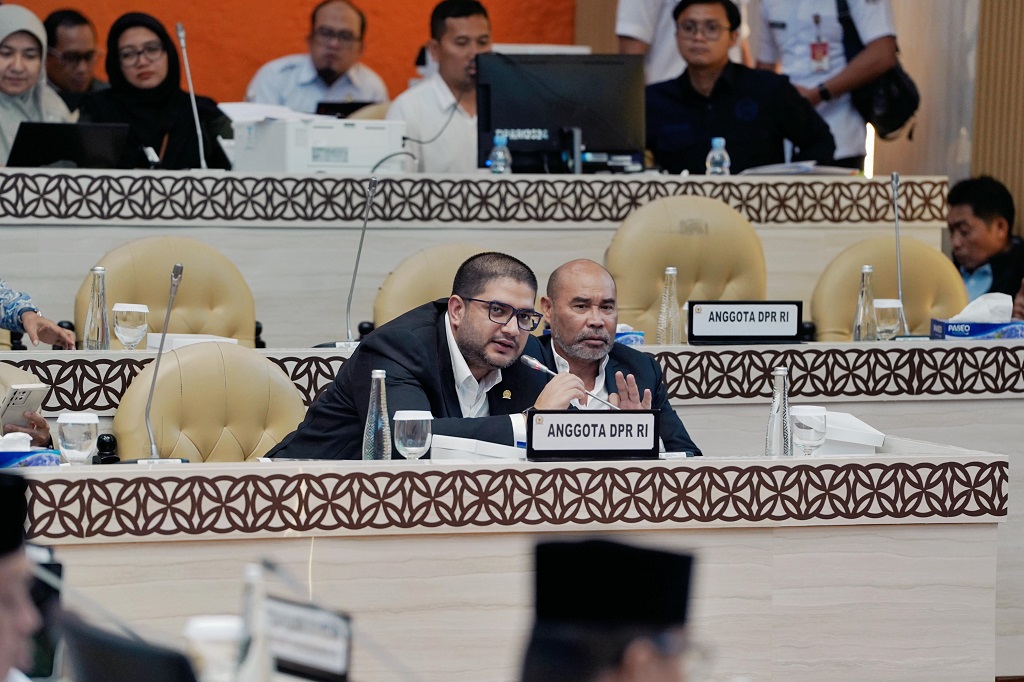 DPR Minta Kemenhut Siaga Karhutla, Ingatkan Titik Panas Mulai Terdeteksi di Riau DPR Minta Kemenhut Siaga Karhutla, Ingatkan Titik Panas Mulai Terdeteksi di Riau