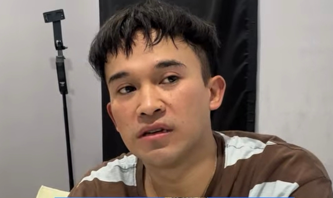 Sering Dicubit dan Ditampar, Anwar BAB Minta Fans Jangan Sentuh dan Grepe-Grepe saat Foto Bareng Sering Dicubit dan Ditampar, Anwar BAB Minta Fans Jangan Sentuh dan Grepe-Grepe saat Foto Bareng