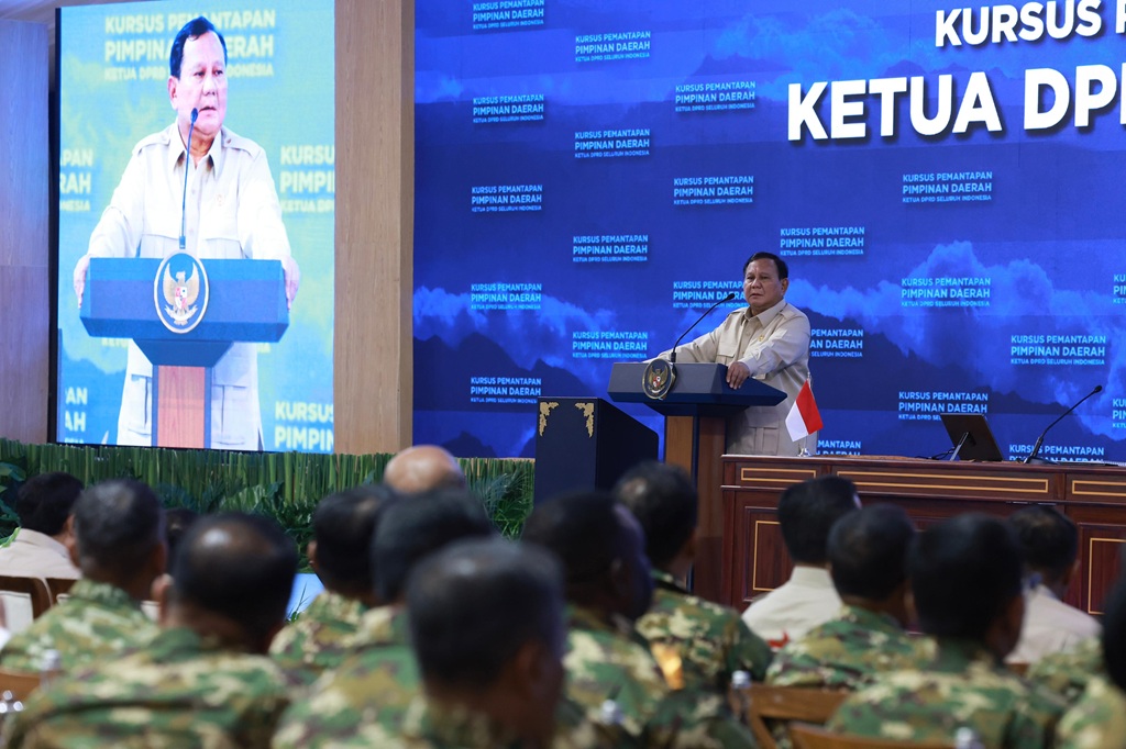 Prabowo ke Ketua DPRD se-Indonesia: Kita boleh Beda, tapi Cinta Negeri Harus Sama! Prabowo ke Ketua DPRD se-Indonesia: Kita boleh Beda, tapi Cinta Negeri Harus Sama!