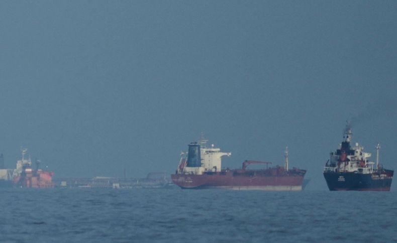 Iran Beri Izin 30 Kapal China Lintasi Selat Hormuz saat Xi Jinping Bertemu Trump Iran Beri Izin 30 Kapal China Lintasi Selat Hormuz saat Xi Jinping Bertemu Trump
