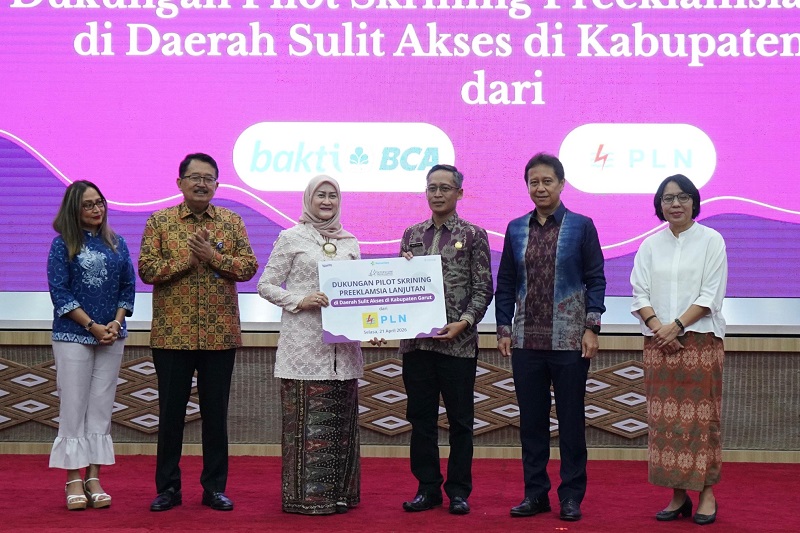 Turunkanan Angka Kematian Ibu, PLN Salurkan Alat Deteksi Dini Preeklamsia Turunkanan Angka Kematian Ibu, PLN Salurkan Alat Deteksi Dini Preeklamsia
