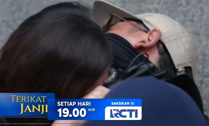 Sinopsis Sinetron Terikat Janji Eps 24: Sena Gencarkan Taktik Lumpuhkan Yoga Sinopsis Sinetron Terikat Janji Eps 24: Sena Gencarkan Taktik Lumpuhkan Yoga
