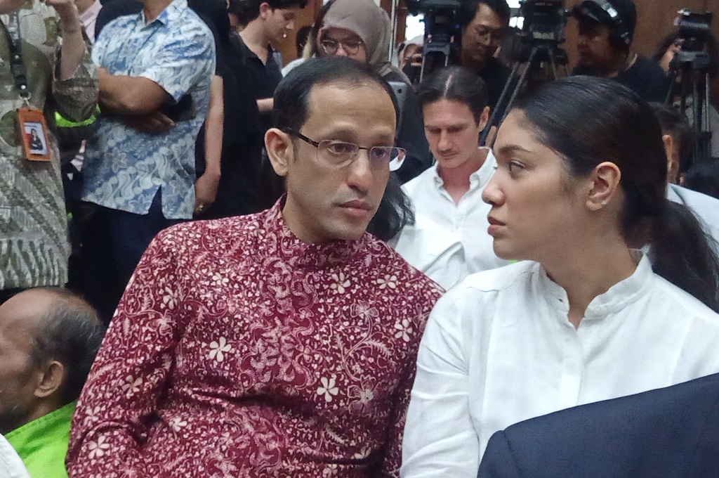 Cerita Haru Nadiem usai Jadi Tahanan Rumah, Anak Bungsu Sempat Menangis Cerita Haru Nadiem usai Jadi Tahanan Rumah, Anak Bungsu Sempat Menangis