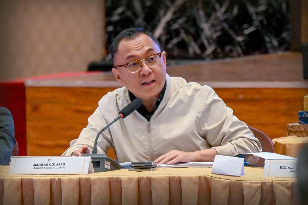 DPR Tegaskan Pelemahan Rupiah Belum Seperti Krisis 1998, Fundamental Ekonomi Masih Kuat DPR Tegaskan Pelemahan Rupiah Belum Seperti Krisis 1998, Fundamental Ekonomi Masih Kuat