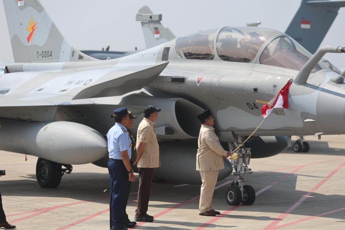 Pemerintah Tambah Alutsista Canggih, Ada Pesawat Rafale hingga Missile Meteor Pemerintah Tambah Alutsista Canggih, Ada Pesawat Rafale hingga Missile Meteor