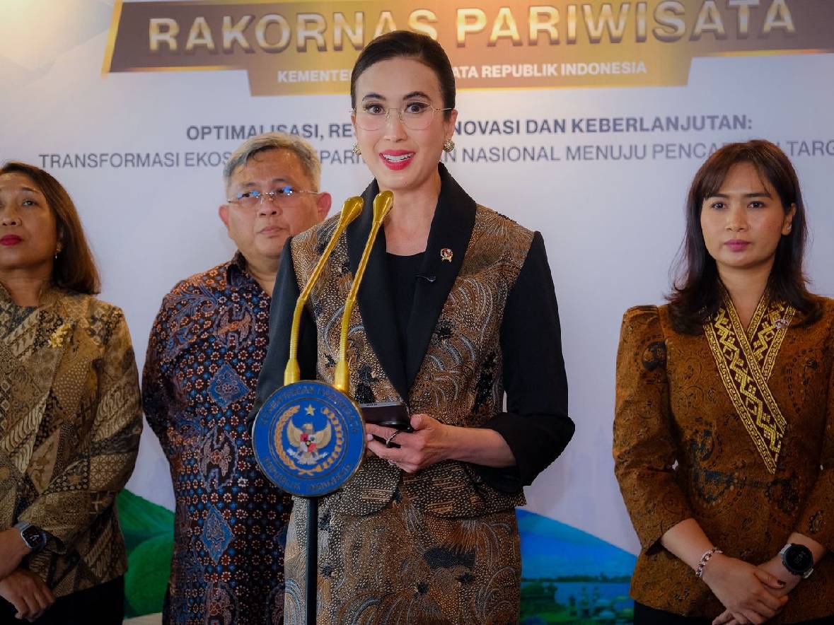 Pariwisata Terdampak Perang Timur Tengah, Kemenpar Lakukan Ini! Pariwisata Terdampak Perang Timur Tengah, Kemenpar Lakukan Ini!