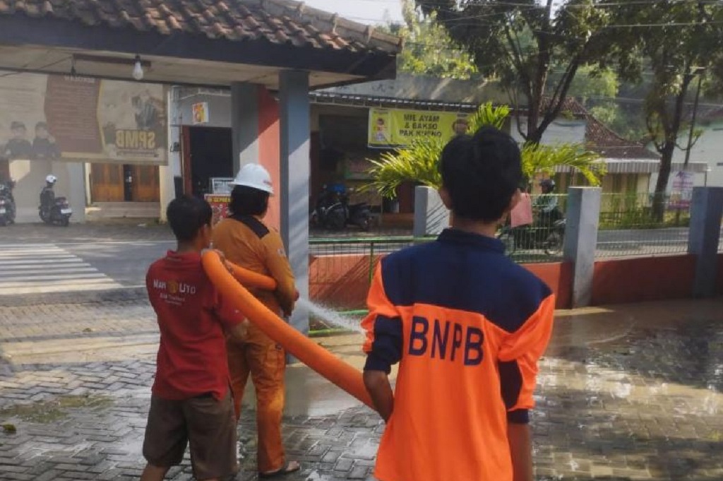 BNPB: Banjir di Blora Rendam Puluhan Rumah Warga hingga 2 Sekolah BNPB: Banjir di Blora Rendam Puluhan Rumah Warga hingga 2 Sekolah