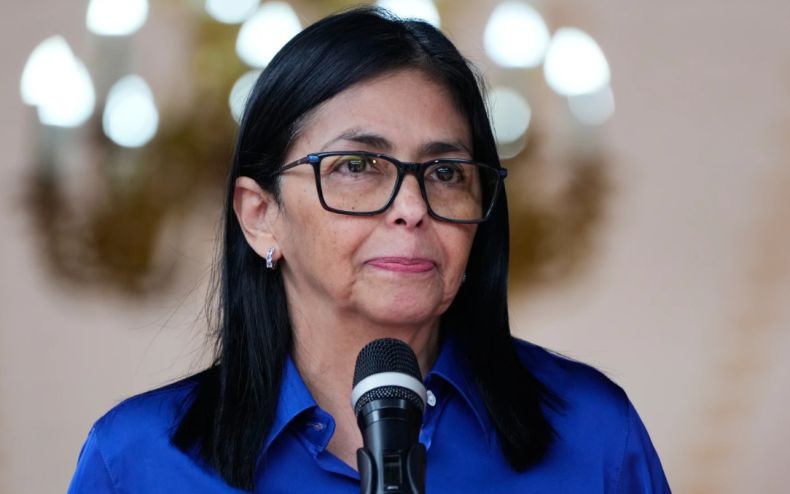Presiden Venezuela Terenyuh Puluhan Negara Bantu Cari Korban Gempa, Nyaris 2.000 Orang Tewas Presiden Venezuela Terenyuh Puluhan Negara Bantu Cari Korban Gempa, Nyaris 2.000 Orang Tewas