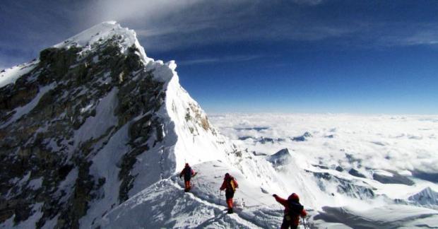 Berapa Ketinggian Gunung Everest 8 844 Atau 8 848 Mdpl