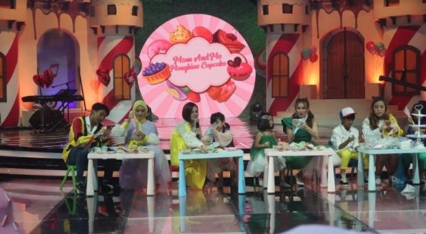 Bilqis Baca Surat Untuk Ibu Di Konser Ceria Anak Indonesia Ayu Ting Ting Nangis