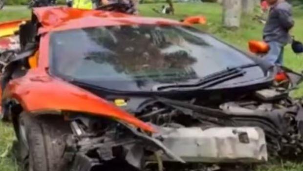 Video Supercar Mclaren Kecelakaan Di Tol Jagorawi Begini Kondisinya