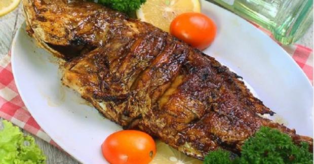 Ide Makan Siang Dengan Ikan Bakar Sehat Dimasak Pakai Olive Oil