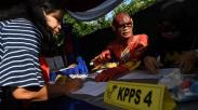 Keren, Superhero Jadi Petugas KPPS di Surabaya