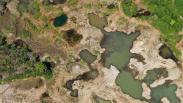 Penampakan dari Udara Kerusakan Lingkungan akibat Tambang Emas Ilegal di Aceh