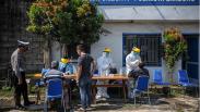 Dicegat Polisi, Pengendara Luar Bandung Rapid Test Antigen di Tol Cileunyi