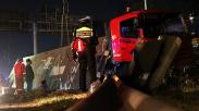 Kontainer Lepas dari Truk Timpa Mobil di Surabaya, Pengemudi Tewas