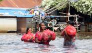 Kementerian PUPR Bangun Geobag untuk Penanganan Banjir Sintang Jangka Pendek